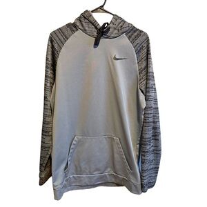 Nike Dri-FIT Therma Pullover Hoodie Gray Black Men’s Large Athletic Training